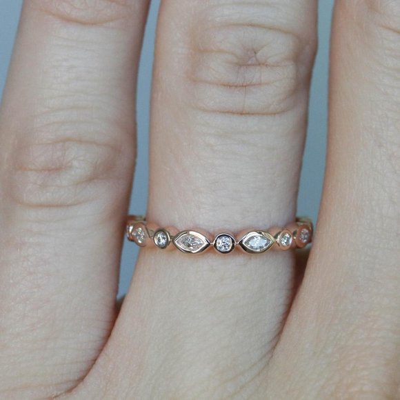 Bezel Set Vintage Wedding Band/Diamond WeddingBand - Picture 6 of 6